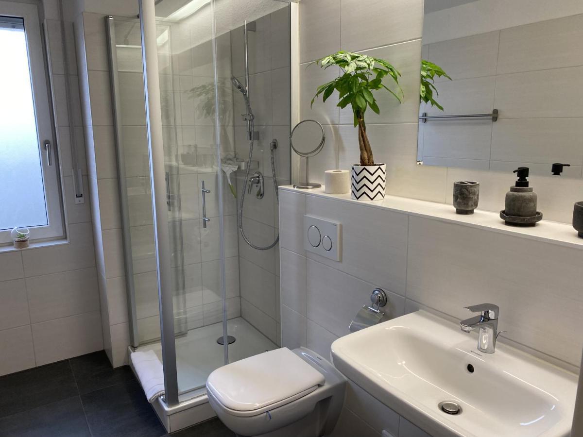 Apartment Rr - Tiny - Parking - Kitchen - Wifi Magdeburg